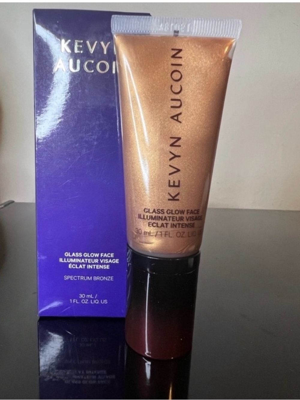 Kevyn Aucoin Glass Glow Face & Body Gloss New!